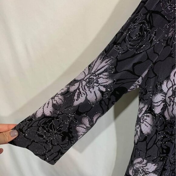 WOMAN’S two piece tank/jacket. Size medium. Formal. Pale purple/charcoal. Should - Picture 4 of 11